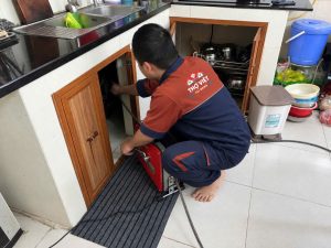 Thợ Thông Nghẹt Bồn Rửa Chén Tại Nhà Quận Tân Bình Phục Vụ 24/7 [Đến Sau 15P]