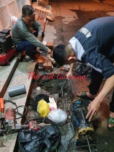 Thợ Thông Cống Nghẹt Tại Nhà Giá Rẻ | Chỉ Từ 100K – Có Mặt Ngay