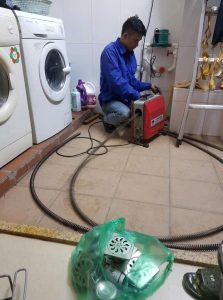 Thông Nghẹt Nước Tại Phường Thới An | Xử Lý Triệt Để Bằng Máy Lò Xo Hiện Đại