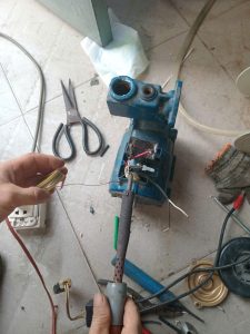 Dịch Vụ Sửa Máy Bơm Nước Tại Nhà Giá Rẻ , Uy Tín – Thợ Việt Tài Năng
