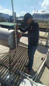 Sửa Máy Nước Nóng NLMT Phường Đức Nhuận & Cầu Kiệu: Thợ Giỏi 24/7 –0933.398.459
